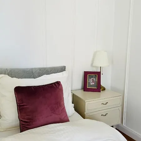 Littleparis Apartament *