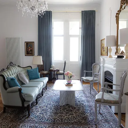 Littleparis Apartament